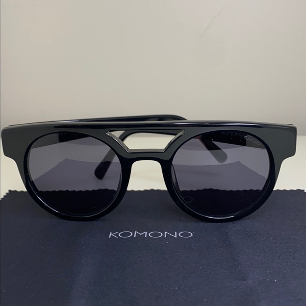 Komono New Dreyfuss Glossy Black Sunglasses - Picture 10 of 16